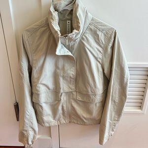 Lululemon Women’s Always Effortless Jacket, Size 4